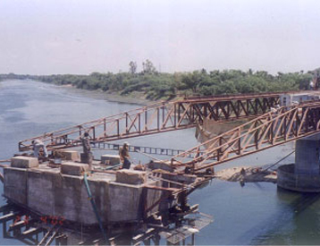 launching_of_bridge_super_structure_at_vijaywada_a_p